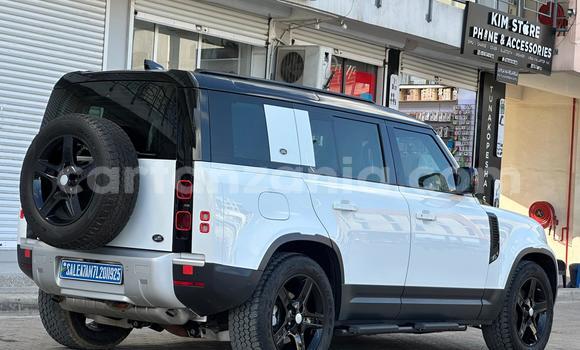 Nunua Ilio tumika Land Rover Defender Nyeupe Gari ndani ya Dar es Salaam nchini Dar es Salaam Nunua Ilio tumika Land Rover Defender Nyeupe Gari ndani ya Dar es Salaam nchini Dar es Salaam