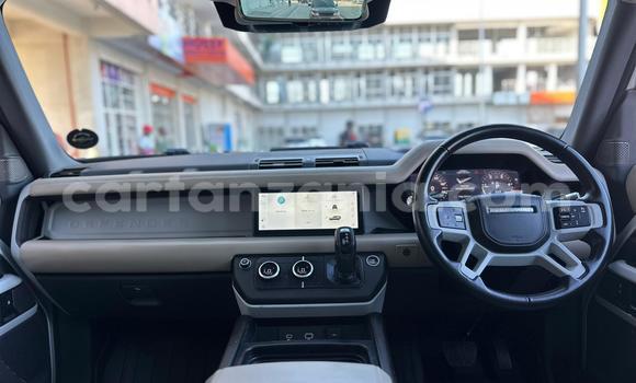 Nunua Ilio tumika Land Rover Defender Nyeupe Gari ndani ya Dar es Salaam nchini Dar es Salaam Nunua Ilio tumika Land Rover Defender Nyeupe Gari ndani ya Dar es Salaam nchini Dar es Salaam
