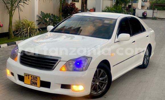 Buy Used Toyota 2000GT White Car in Dar es Salaam in Dar es Salaam Buy Used Toyota 2000GT White Car in Dar es Salaam in Dar es Salaam