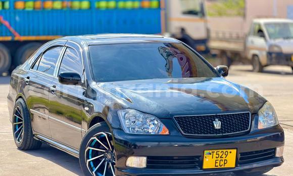 Buy Used Toyota Crown Black Car in Dar es Salaam in Dar es Salaam