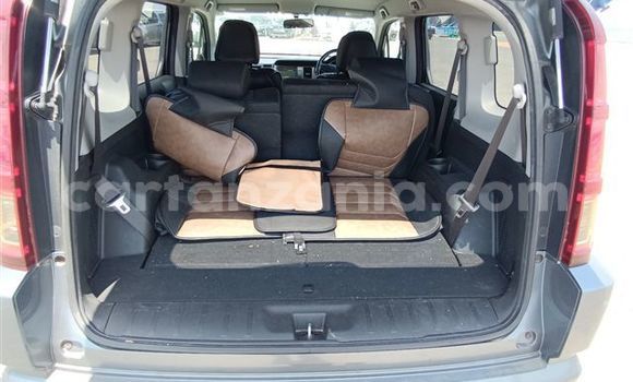 Buy Import Honda Crossroad Blue Car in Dar es Salaam in Dar es Salaam Buy Import Honda Crossroad Blue Car in Dar es Salaam in Dar es Salaam
