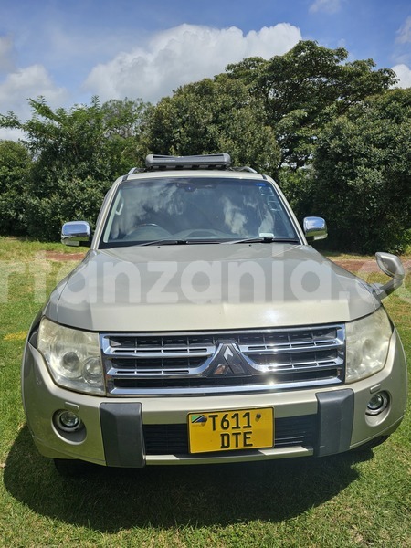 Big with watermark mitsubishi pajero arusha arusha 33269
