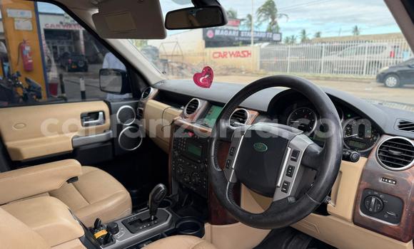 Nunua Ilio tumika Land Rover Discovery Nyeusi Gari ndani ya Dar es Salaam nchini Dar es Salaam Nunua Ilio tumika Land Rover Discovery Nyeusi Gari ndani ya Dar es Salaam nchini Dar es Salaam