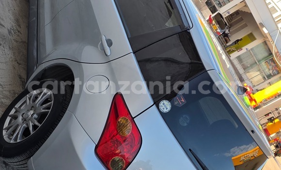 Nunua Imported Toyota IST Fedha Gari ndani ya Dar es Salaam nchini Dar es Salaam Nunua Imported Toyota IST Fedha Gari ndani ya Dar es Salaam nchini Dar es Salaam