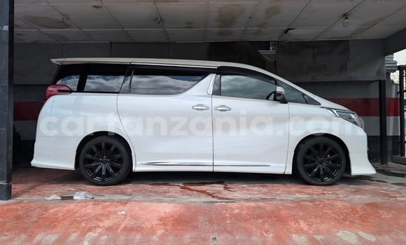 Buy New Toyota Alphard White Car in Dar es Salaam in Dar es Salaam Buy New Toyota Alphard White Car in Dar es Salaam in Dar es Salaam