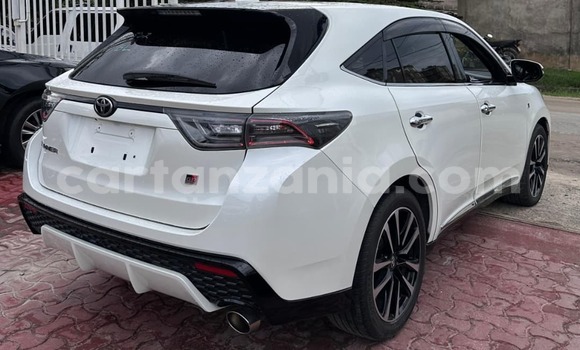 Buy New Toyota Harrier White Car in Dar es Salaam in Dar es Salaam Buy New Toyota Harrier White Car in Dar es Salaam in Dar es Salaam