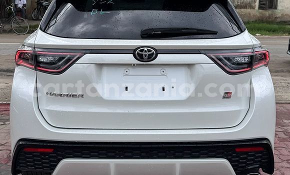 Buy New Toyota Harrier White Car in Dar es Salaam in Dar es Salaam Buy New Toyota Harrier White Car in Dar es Salaam in Dar es Salaam