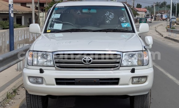 Buy New Toyota Land Cruiser White Car in Dar es Salaam in Dar es Salaam Buy New Toyota Land Cruiser White Car in Dar es Salaam in Dar es Salaam