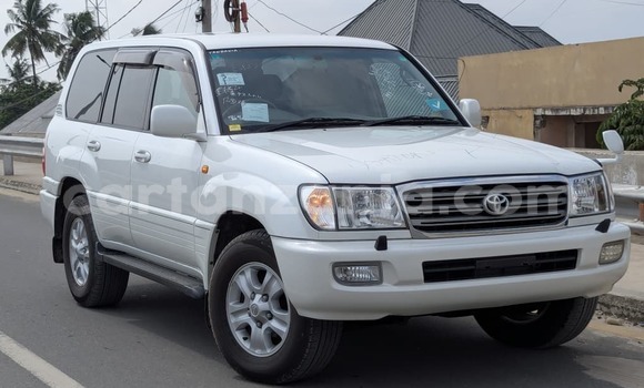 Buy New Toyota Land Cruiser White Car in Dar es Salaam in Dar es Salaam Buy New Toyota Land Cruiser White Car in Dar es Salaam in Dar es Salaam
