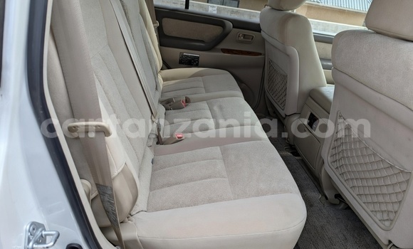 Buy New Toyota Land Cruiser White Car in Dar es Salaam in Dar es Salaam Buy New Toyota Land Cruiser White Car in Dar es Salaam in Dar es Salaam
