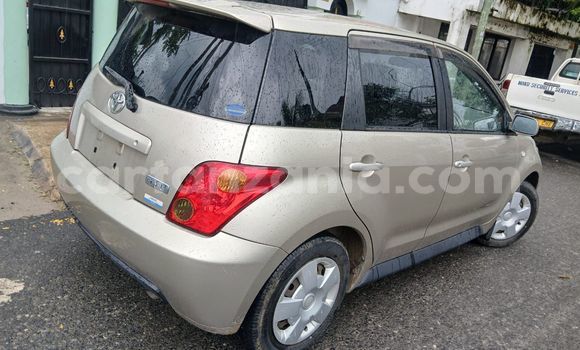 Buy New Toyota IST Silver Car in Dar es Salaam in Dar es Salaam