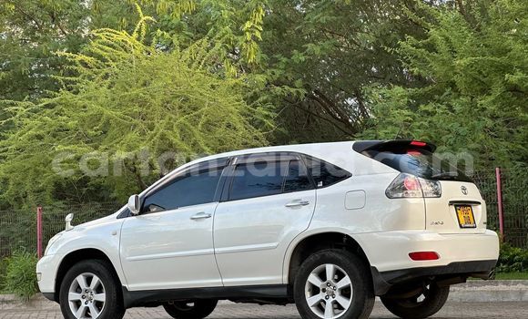 Nunua Ilio tumika Toyota Harrier Nyeupe Gari ndani ya Dar es Salaam nchini Dar es Salaam Nunua Ilio tumika Toyota Harrier Nyeupe Gari ndani ya Dar es Salaam nchini Dar es Salaam
