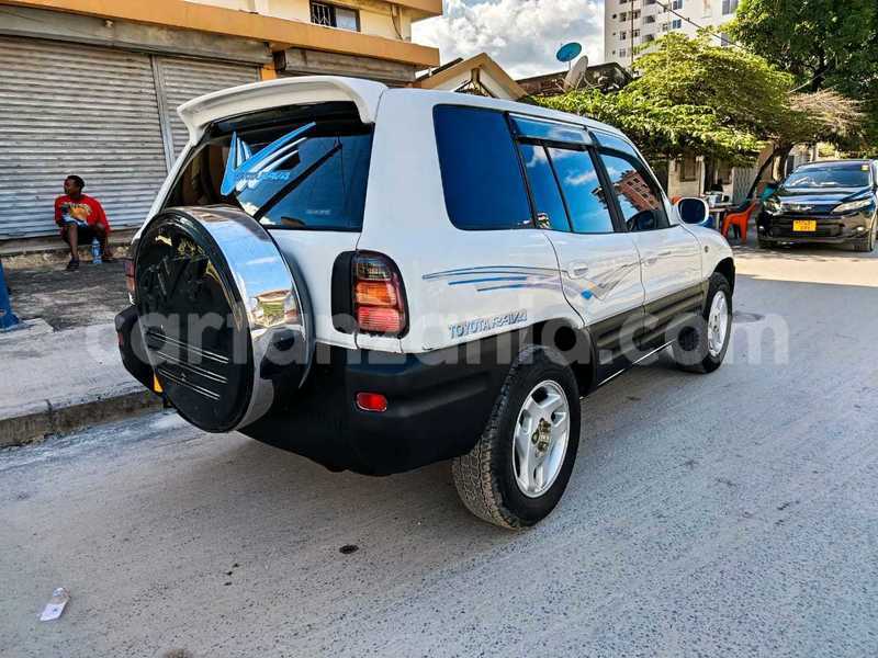 Big with watermark toyota rav4 dar es salaam dar es salaam 33327