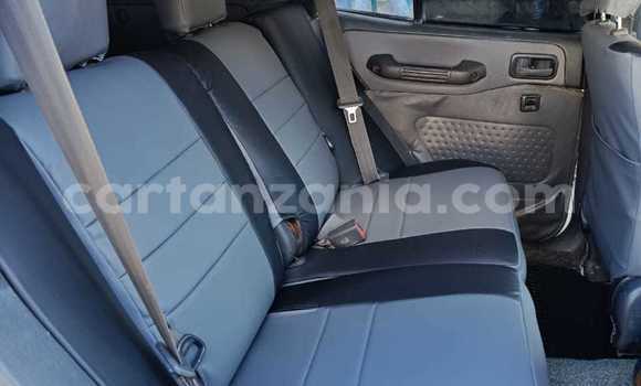 Nunua Ilio tumika Toyota RAV4 Nyeupe Gari ndani ya Dar es Salaam nchini Dar es Salaam Nunua Ilio tumika Toyota RAV4 Nyeupe Gari ndani ya Dar es Salaam nchini Dar es Salaam