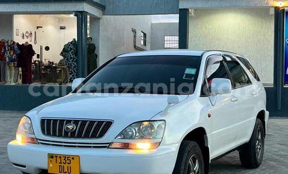 Nunua Ilio tumika Toyota Harrier Nyeupe Gari ndani ya Dar es Salaam nchini Dar es Salaam Nunua Ilio tumika Toyota Harrier Nyeupe Gari ndani ya Dar es Salaam nchini Dar es Salaam