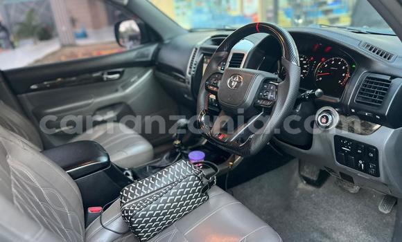 Nunua Ilio tumika Toyota Prado Nyeusi Gari ndani ya Dar es Salaam nchini Dar es Salaam Nunua Ilio tumika Toyota Prado Nyeusi Gari ndani ya Dar es Salaam nchini Dar es Salaam
