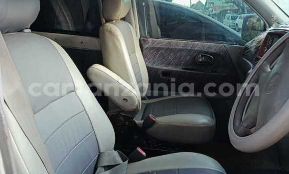 Nunua Ilio tumika Toyota Noah Fedha Gari ndani ya Dar es Salaam nchini Dar es Salaam Nunua Ilio tumika Toyota Noah Fedha Gari ndani ya Dar es Salaam nchini Dar es Salaam