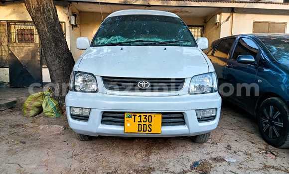 Nunua Ilio tumika Toyota Noah Fedha Gari ndani ya Dar es Salaam nchini Dar es Salaam Nunua Ilio tumika Toyota Noah Fedha Gari ndani ya Dar es Salaam nchini Dar es Salaam