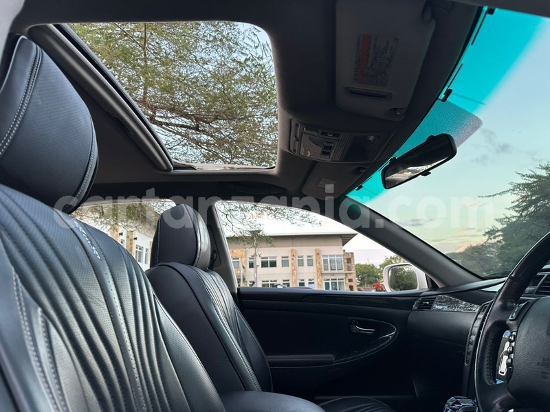 Big with watermark toyota crown dar es salaam dar es salaam 33336