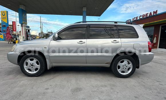 Nunua Ilio tumika Toyota Kluger Fedha Gari ndani ya Dar es Salaam nchini Dar es Salaam Nunua Ilio tumika Toyota Kluger Fedha Gari ndani ya Dar es Salaam nchini Dar es Salaam