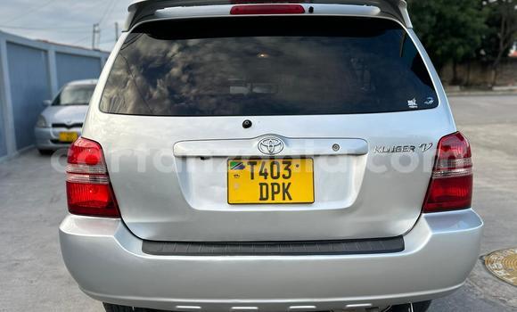 Nunua Ilio tumika Toyota Kluger Fedha Gari ndani ya Dar es Salaam nchini Dar es Salaam Nunua Ilio tumika Toyota Kluger Fedha Gari ndani ya Dar es Salaam nchini Dar es Salaam