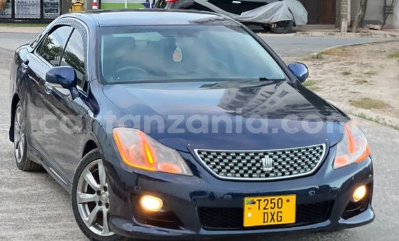 Nunua Ilio tumika Toyota Crown Nyeusi Gari ndani ya Dar es Salaam nchini Dar es Salaam Nunua Ilio tumika Toyota Crown Nyeusi Gari ndani ya Dar es Salaam nchini Dar es Salaam