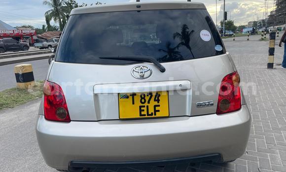 Buy Used Toyota IST Other Car in Dar es Salaam in Dar es Salaam Buy Used Toyota IST Other Car in Dar es Salaam in Dar es Salaam