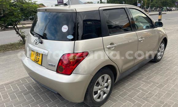 Buy Used Toyota IST Other Car in Dar es Salaam in Dar es Salaam Buy Used Toyota IST Other Car in Dar es Salaam in Dar es Salaam