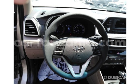 Buy Import Hyundai Tucson Other Car in Import - Dubai in Arusha Buy Import Hyundai Tucson Other Car in Import - Dubai in Arusha