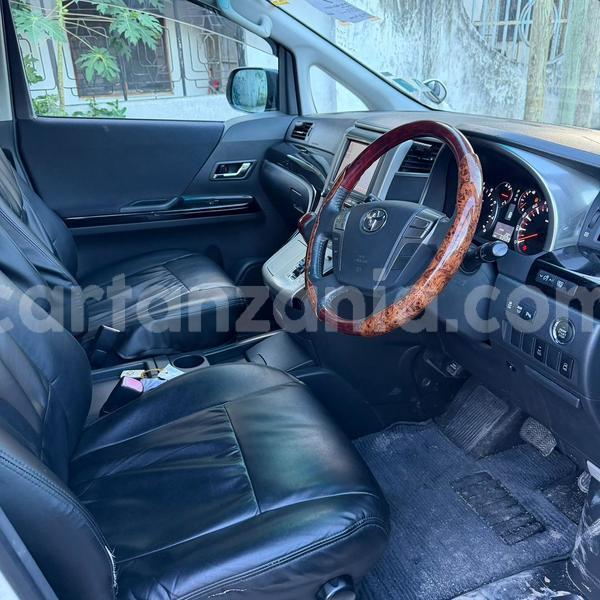 Big with watermark toyota alphard dar es salaam dar es salaam 33381