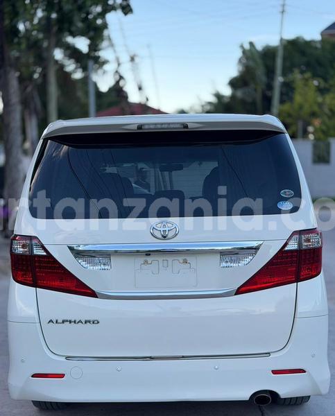 Big with watermark toyota alphard dar es salaam dar es salaam 33381