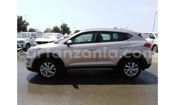 Buy Import Hyundai Tucson Other Car in Import - Dubai in Arusha Buy Import Hyundai Tucson Other Car in Import - Dubai in Arusha