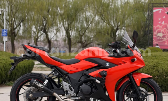 Nunua Ilio tumika Suzuki GSX Nyekundu Bike ndani ya Wanging'ombe nchini Njombe Nunua Ilio tumika Suzuki GSX Nyekundu Bike ndani ya Wanging'ombe nchini Njombe