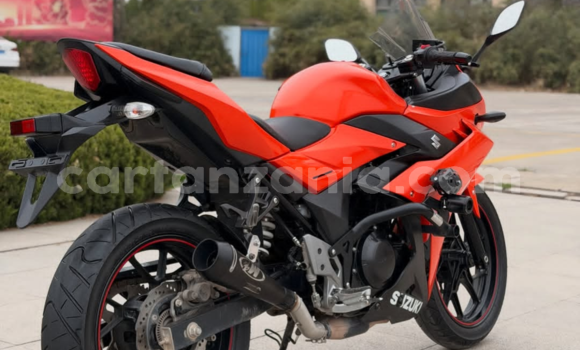 Nunua Ilio tumika Suzuki GSX Nyekundu Bike ndani ya Wanging'ombe nchini Njombe Nunua Ilio tumika Suzuki GSX Nyekundu Bike ndani ya Wanging'ombe nchini Njombe