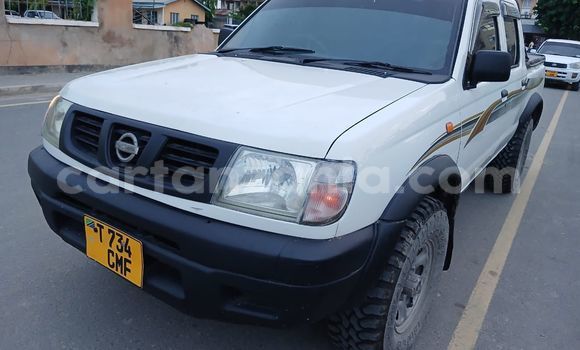 Nunua Ilio tumika Nissan Hardbody Nyeupe Gari ndani ya Dar es Salaam nchini Dar es Salaam Nunua Ilio tumika Nissan Hardbody Nyeupe Gari ndani ya Dar es Salaam nchini Dar es Salaam