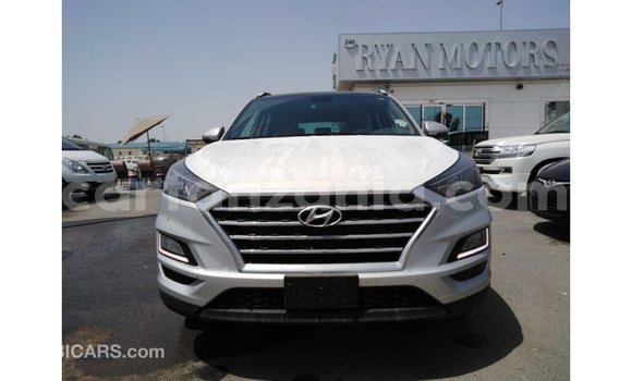 Buy Import Hyundai Tucson Other Car in Import - Dubai in Arusha Buy Import Hyundai Tucson Other Car in Import - Dubai in Arusha