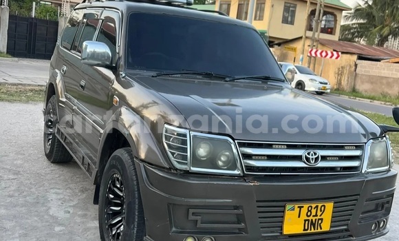 Buy Used Toyota Land Cruiser Prado Silver Car in Dar es Salaam in Dar es Salaam Buy Used Toyota Land Cruiser Prado Silver Car in Dar es Salaam in Dar es Salaam