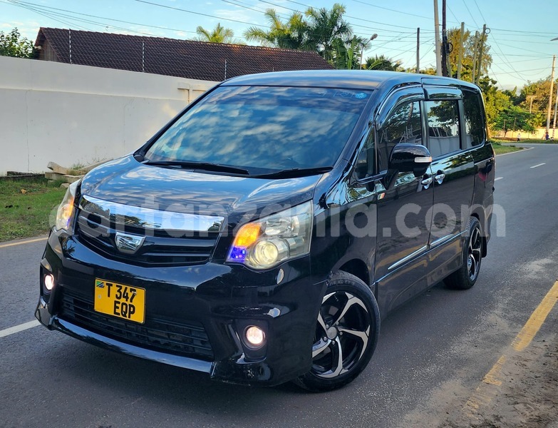 Big with watermark toyota noah dar es salaam dar es salaam 33399
