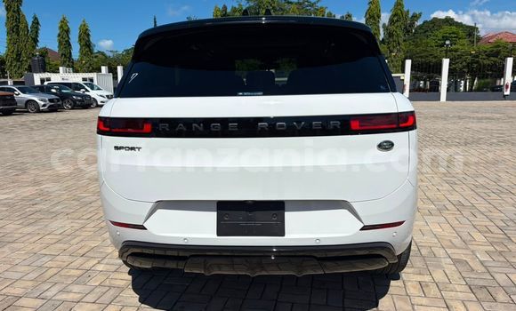 Buy Import Range Rover Range Rover White Car in Dar es Salaam in Dar es Salaam Buy Import Range Rover Range Rover White Car in Dar es Salaam in Dar es Salaam