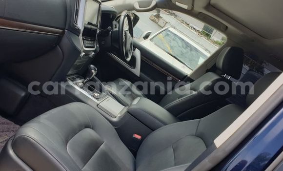 Buy Import Toyota Land Cruiser Other Car in Dar es Salaam in Dar es Salaam Buy Import Toyota Land Cruiser Other Car in Dar es Salaam in Dar es Salaam