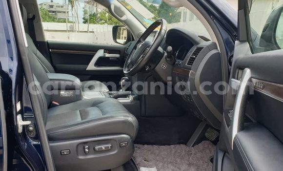 Buy Import Toyota Land Cruiser Other Car in Dar es Salaam in Dar es Salaam Buy Import Toyota Land Cruiser Other Car in Dar es Salaam in Dar es Salaam