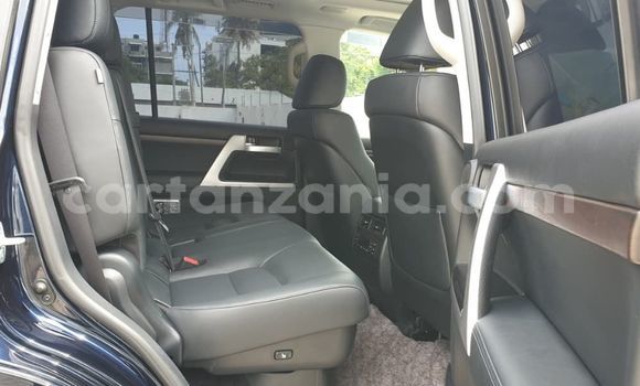 Buy Import Toyota Land Cruiser Other Car in Dar es Salaam in Dar es Salaam Buy Import Toyota Land Cruiser Other Car in Dar es Salaam in Dar es Salaam