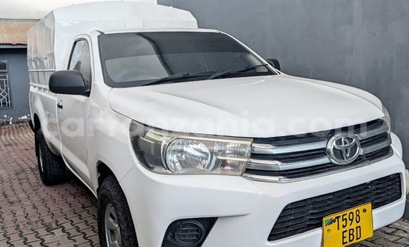 Buy Used Toyota Hiluxe VIGO White Car in Dar es Salaam in Dar es Salaam Buy Used Toyota Hiluxe VIGO White Car in Dar es Salaam in Dar es Salaam