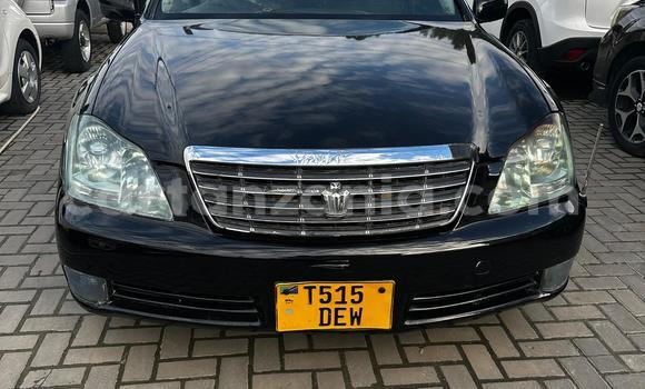 Nunua Ilio tumika Toyota Crown Nyeusi Gari ndani ya Dar es Salaam nchini Dar es Salaam Nunua Ilio tumika Toyota Crown Nyeusi Gari ndani ya Dar es Salaam nchini Dar es Salaam