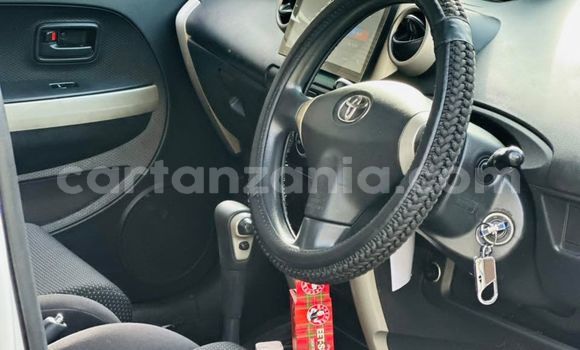 Buy Used Toyota IST White Car in Dar es Salaam in Dar es Salaam Buy Used Toyota IST White Car in Dar es Salaam in Dar es Salaam