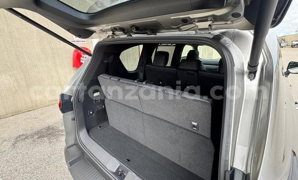 Buy Import Lexus LX Other Car in Dar es Salaam in Dar es Salaam Buy Import Lexus LX Other Car in Dar es Salaam in Dar es Salaam