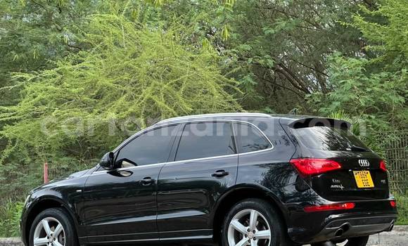 Nunua Ilio tumika Audi Q5 Nyeusi Gari ndani ya Dar es Salaam nchini Dar es Salaam Nunua Ilio tumika Audi Q5 Nyeusi Gari ndani ya Dar es Salaam nchini Dar es Salaam