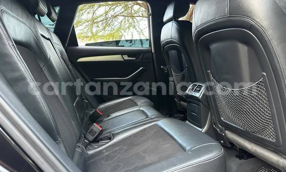 Nunua Ilio tumika Audi Q5 Nyeusi Gari ndani ya Dar es Salaam nchini Dar es Salaam Nunua Ilio tumika Audi Q5 Nyeusi Gari ndani ya Dar es Salaam nchini Dar es Salaam