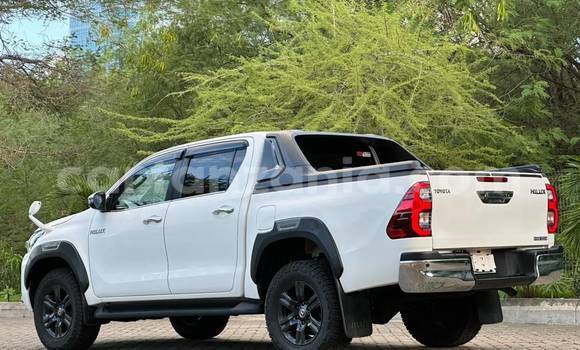 Nunua Imported Toyota Hiluxe Revo Nyeupe Gari ndani ya Dar es Salaam nchini Dar es Salaam Nunua Imported Toyota Hiluxe Revo Nyeupe Gari ndani ya Dar es Salaam nchini Dar es Salaam