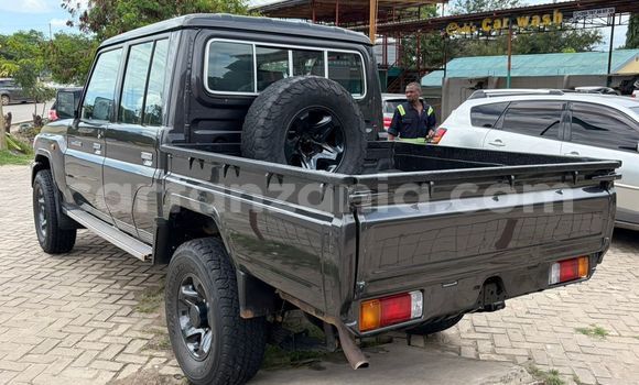 Buy Used Toyota Land Cruiser Other Car in Dar es Salaam in Dar es Salaam Buy Used Toyota Land Cruiser Other Car in Dar es Salaam in Dar es Salaam